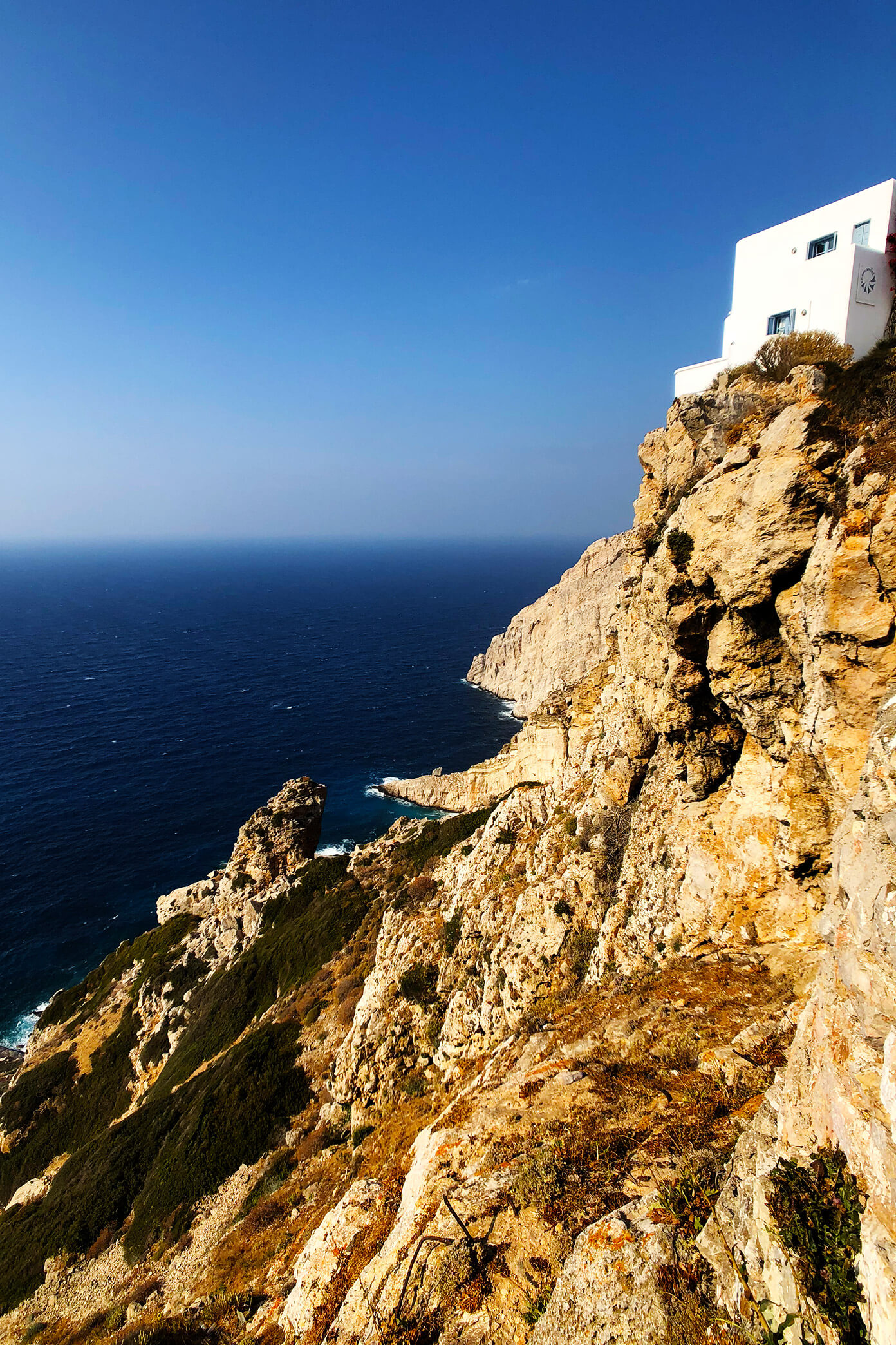 希腊Folegandros的悬崖