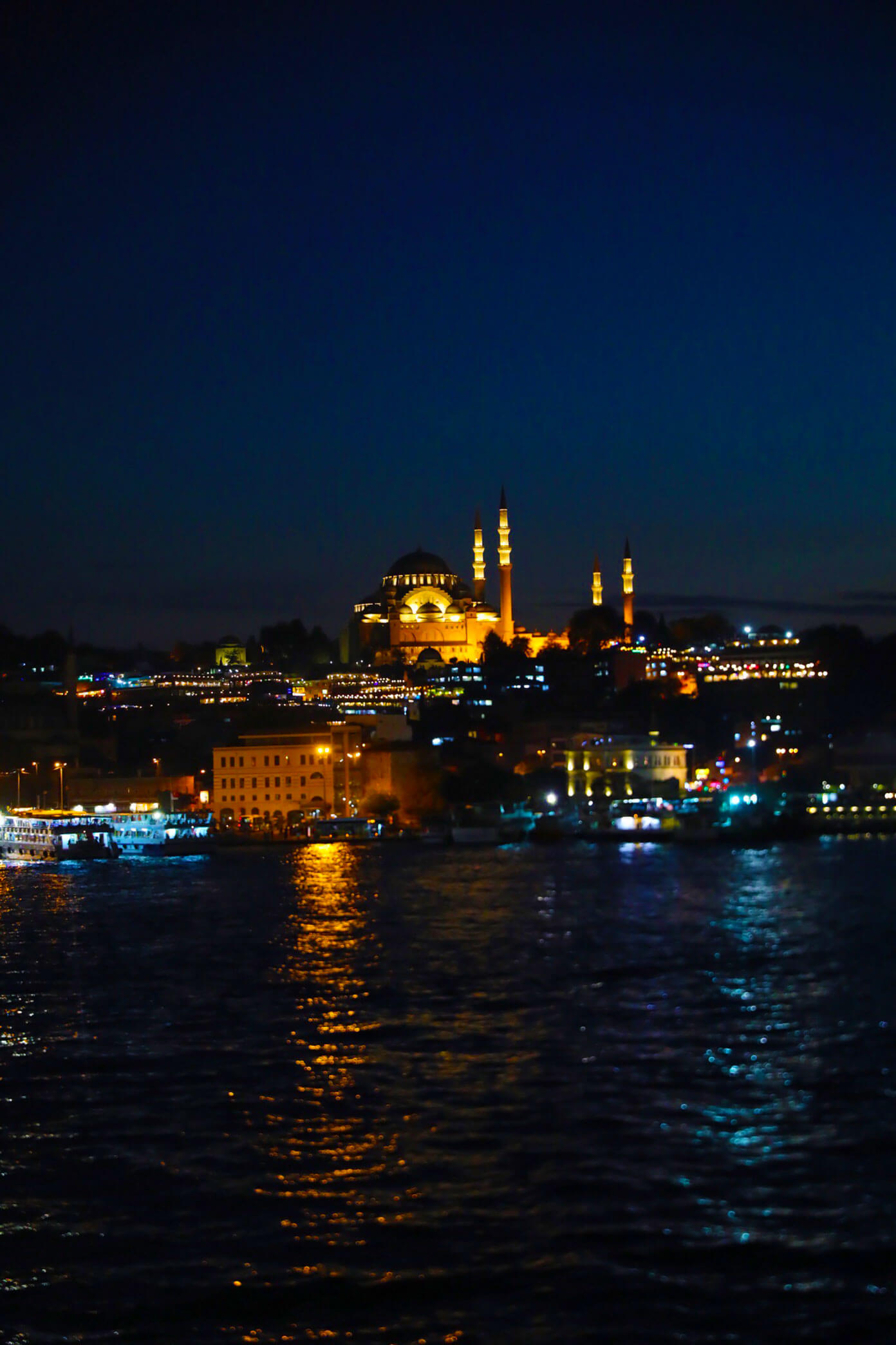 伊斯坦布尔和晚上