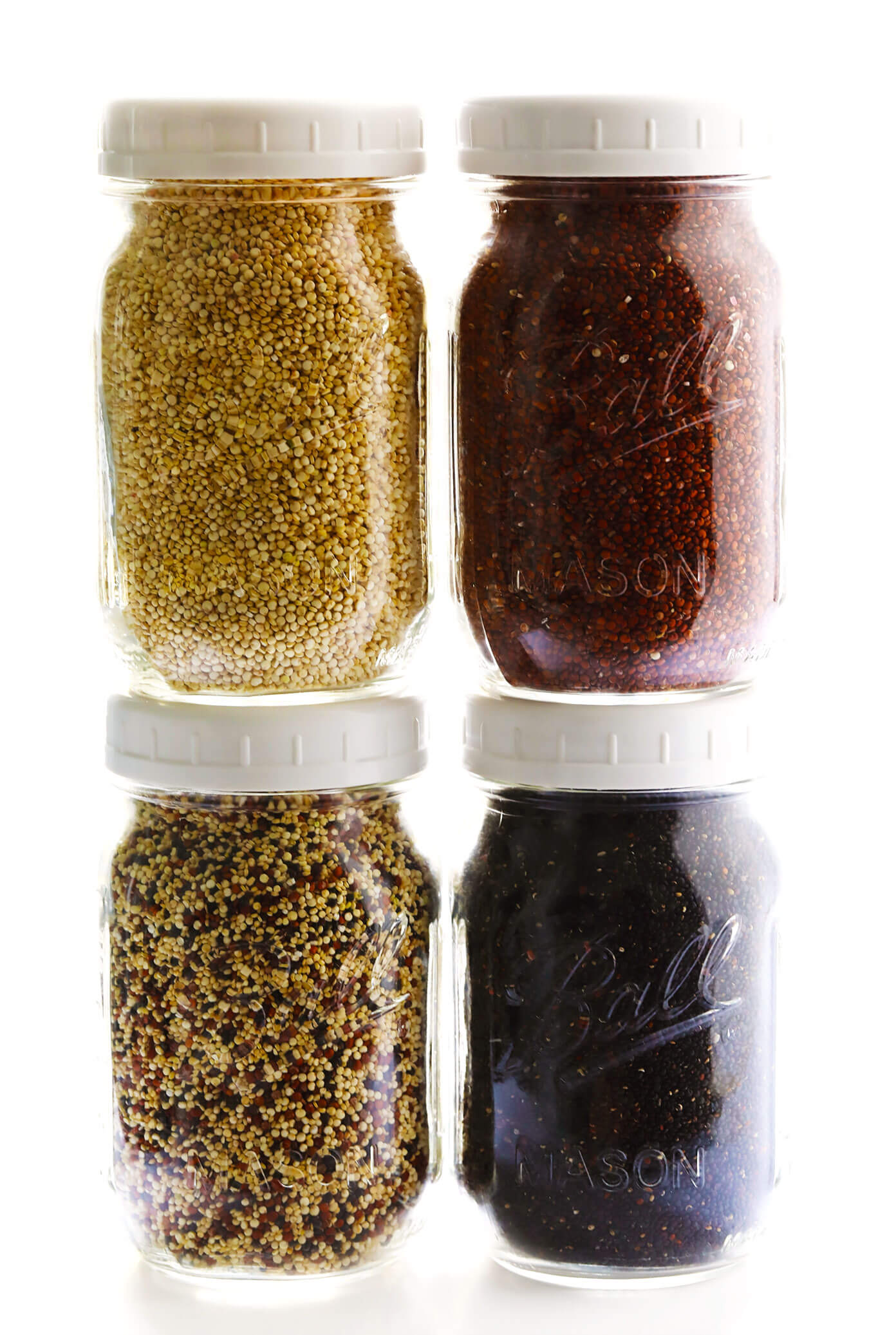 不同颜色的藜麦-白(珍珠)，红，黑和三色藜麦