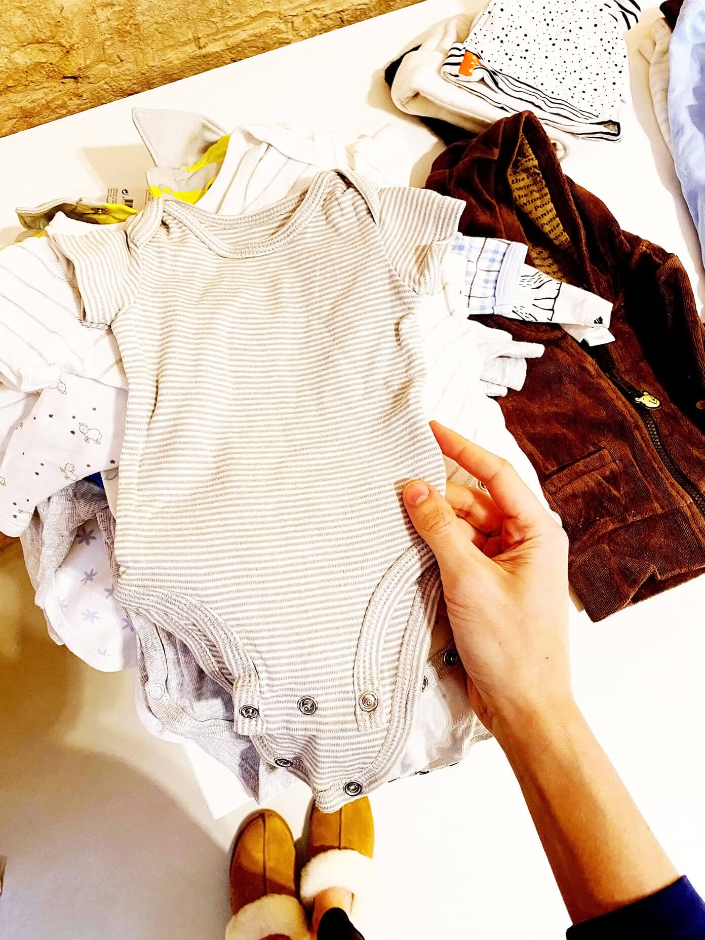 折叠婴儿衣服